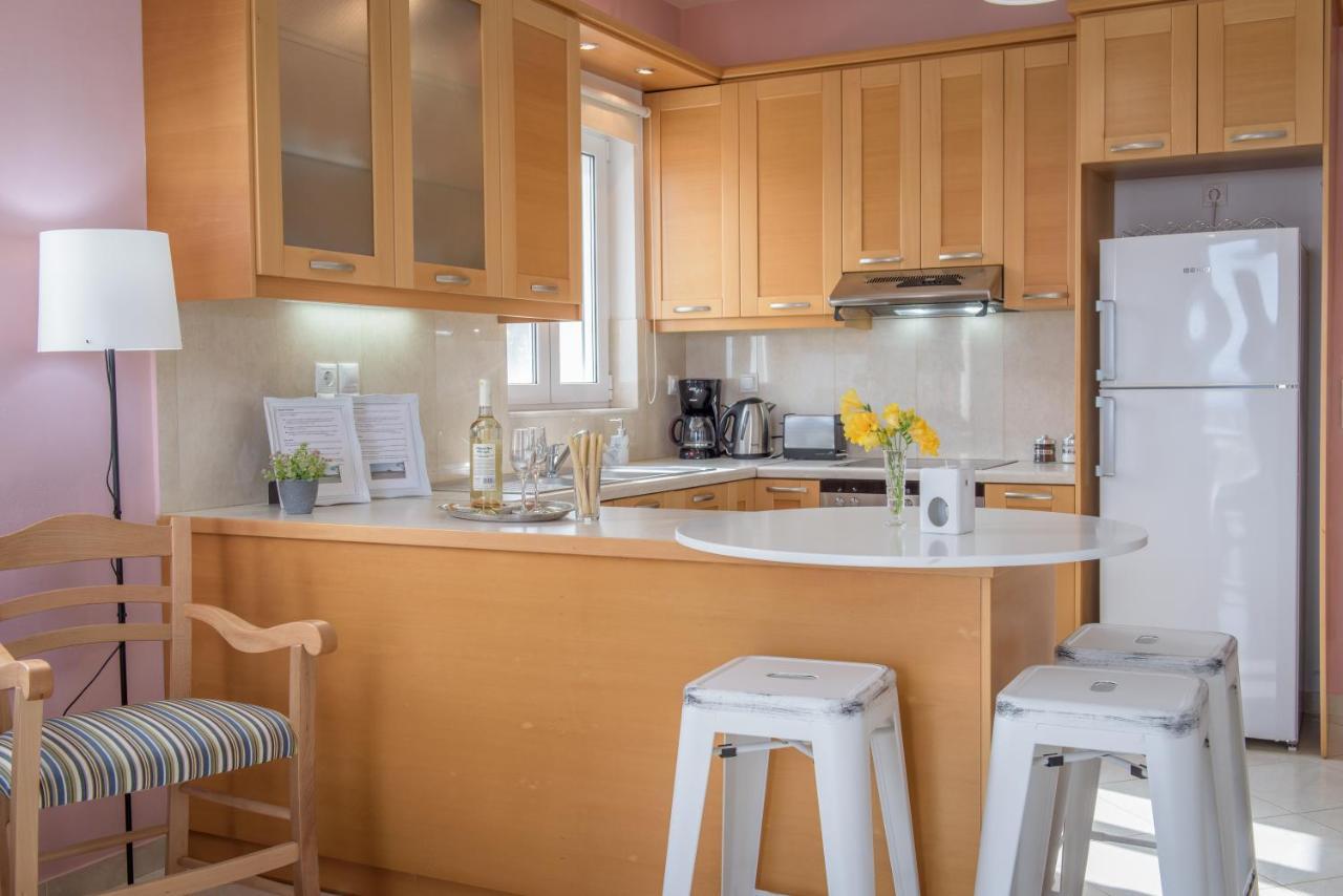 Thea Apartments เซรอกัมโบส ภายนอก รูปภาพ