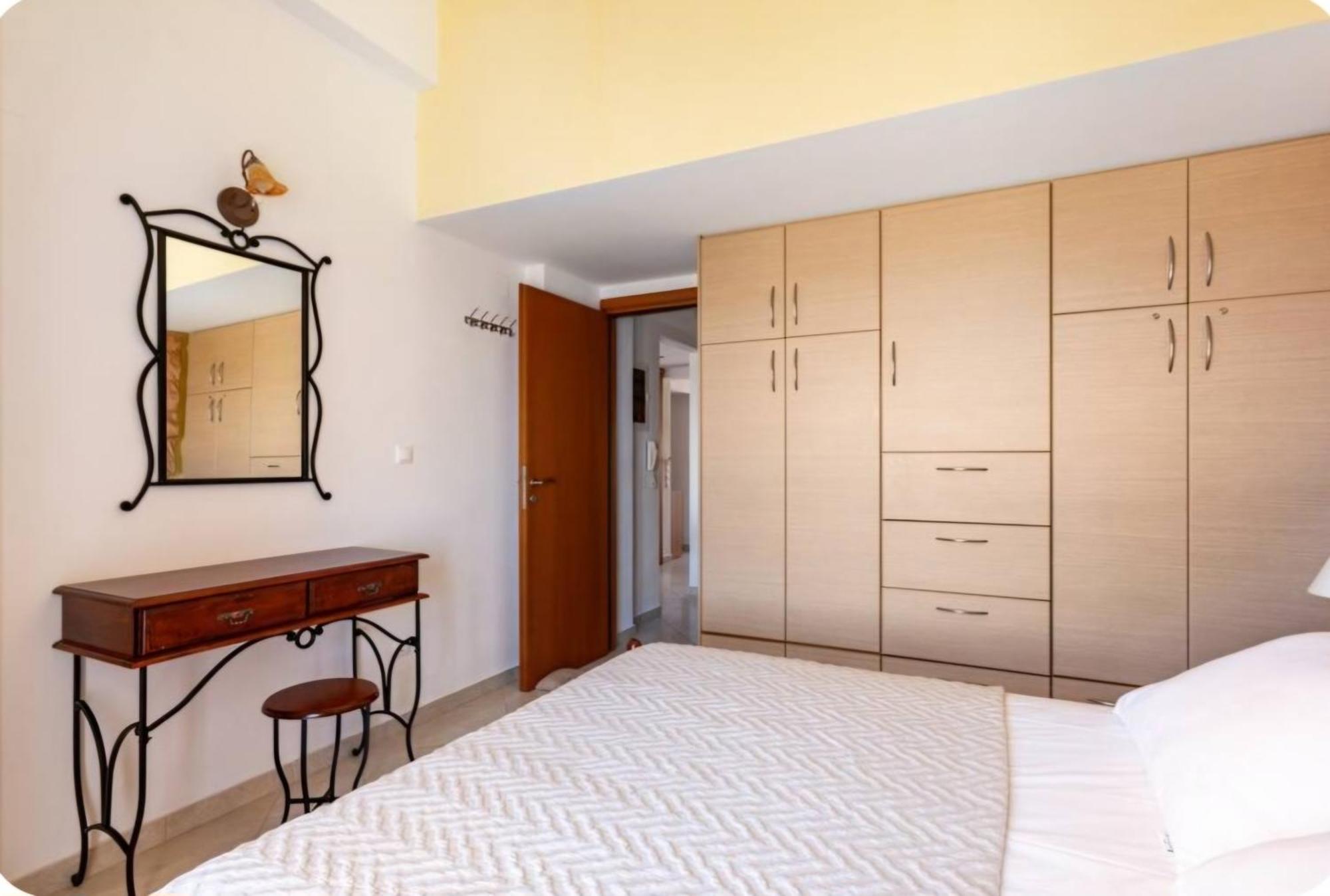 Thea Apartments เซรอกัมโบส ห้อง รูปภาพ